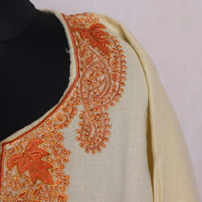 Kashmiri Needlework Cream Loose Pheran for Women in Raffal - Saidakadal Collection [56, 44] - Image 3