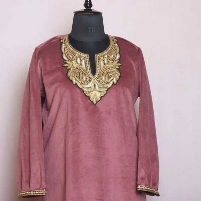 Stylish Pink Short Velvet Kurti Top with Patch Tilla - Sonwar Collection [46.5, 37.5]