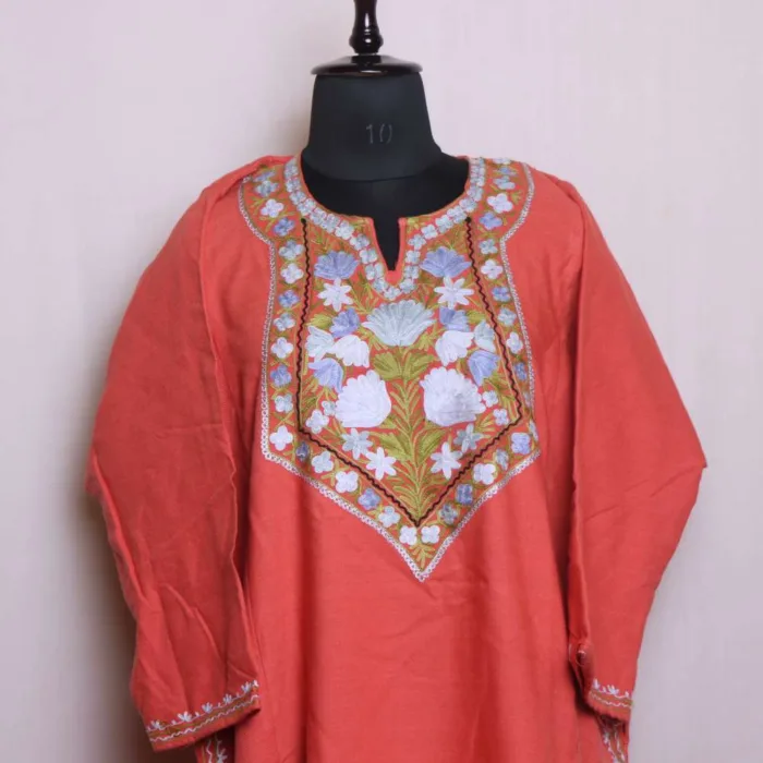 Pinkish Cashmilon Pheran Set | Aari & Zari Embroidery - Dal Lake Collection - Image 2