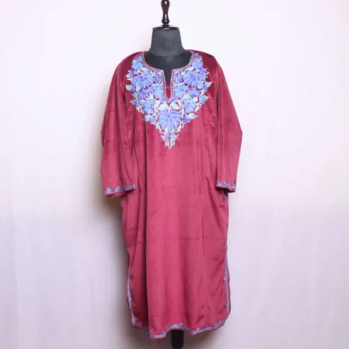 Kashmiri velvet pheran with aari embroidery23