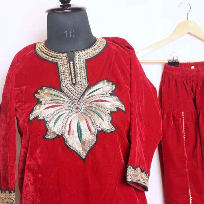 Red Makhmal Tilla Set for Kids - Nowsher Collection (7-8y) - Image 2