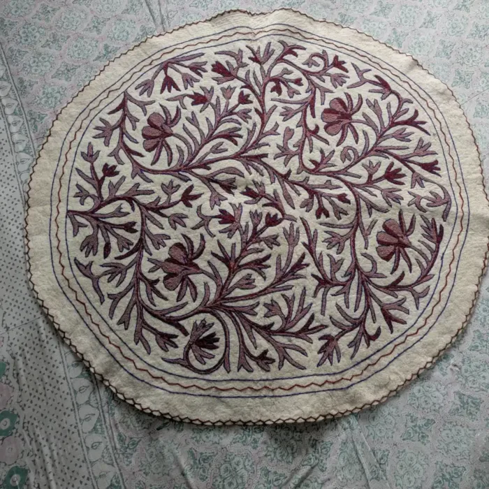 Artistic Wool Namda in Circular Shape with Maroon Dual Shade Aari Embroidery (5 ft)