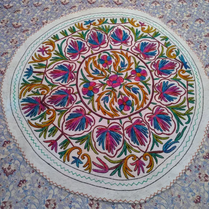 Unique Kashmiri Round Badaami Namda Made with Wool and Aari Embroidery (5 ft)