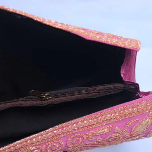 Silk clutch with tilla embroidery06