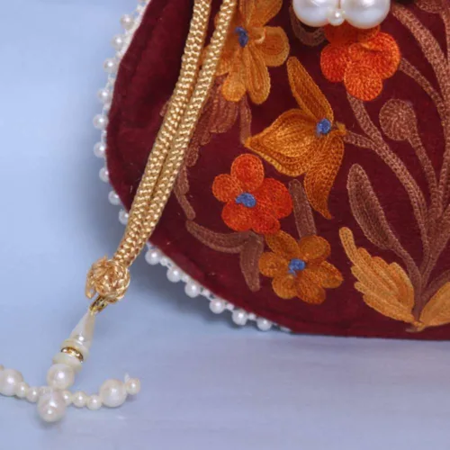 Velvet potli bag with aari embroidery18