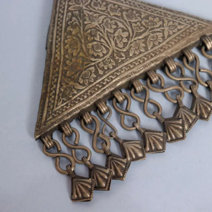 Handcrafted Kashmiri Pendent with Unique Heritage Design | Vintage Style - Image 2