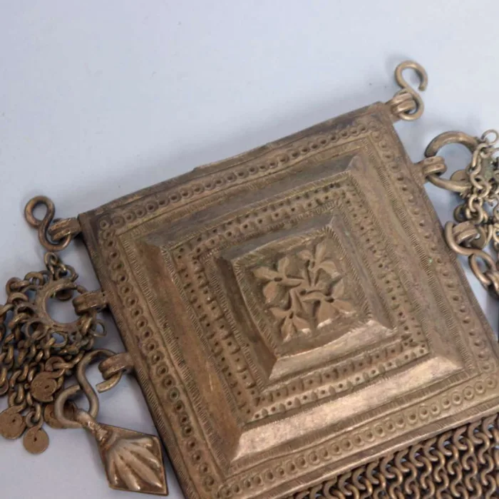 Antique Pendent with Unique Accents | Regal Jewelry - Image 2