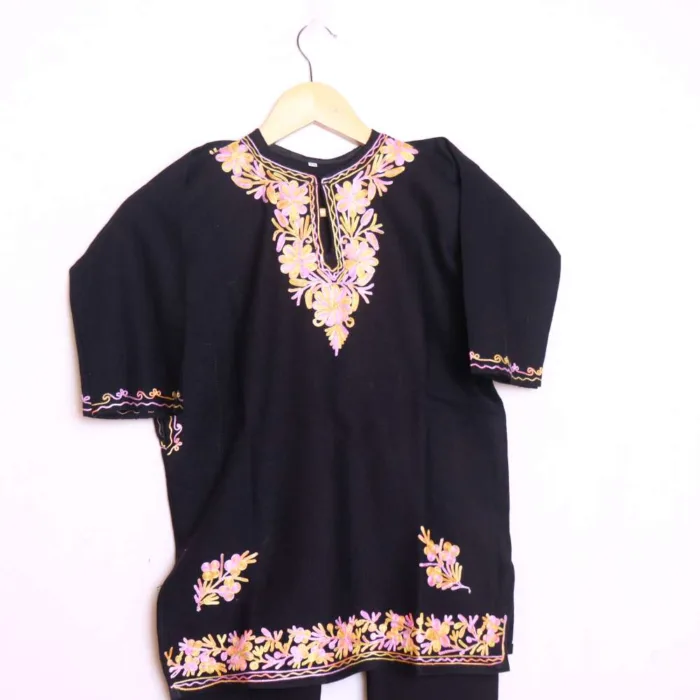 Black Cashmilon Kids Pheran Set with Aari Work - Wazir Bagh Collection (4-5y) - Image 2