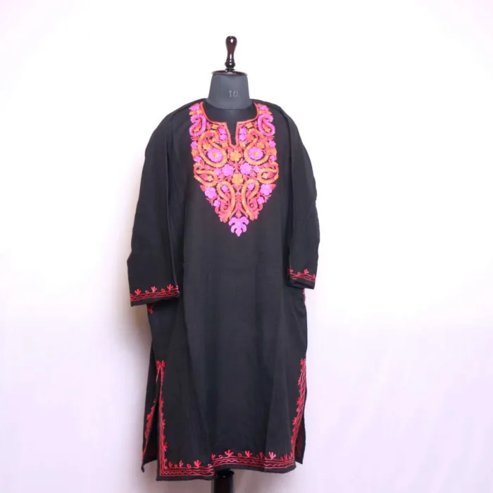 Sophisticated Black Loose Cashmilon Aari Pheran - Badamweer Collection - Image 2