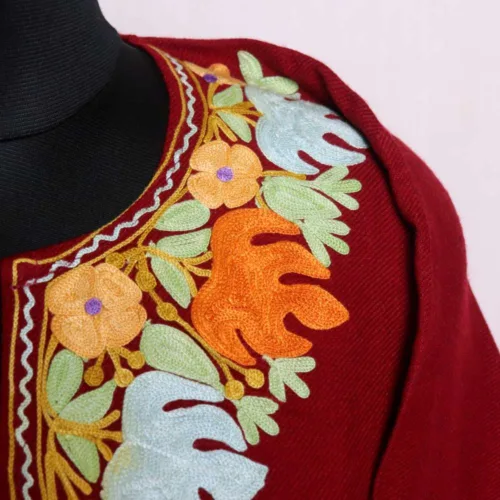 kashmiri cashmilon aari embroidered winter pheren for wemen02 1