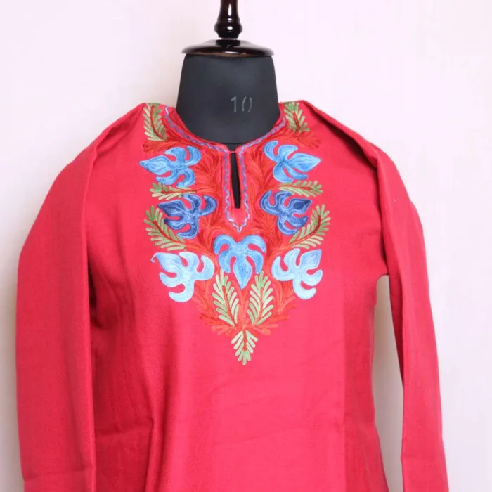 Elegant Winter Dark Pink Cashmilon Short Kurta with Aari Work | Wazir Bagh Collection - Image 3