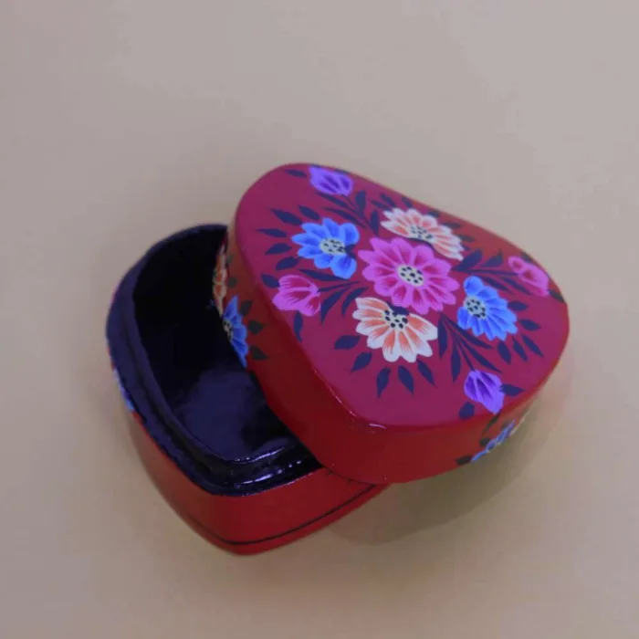 Red Unique Heart Shaped Mini Paper Machie Box with Elegant Detailing - Image 2