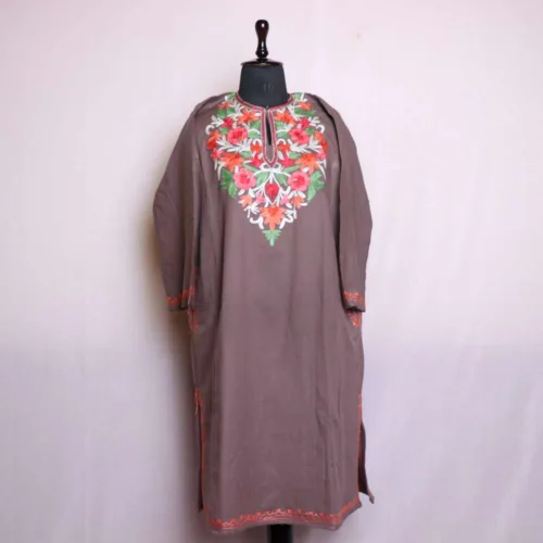 kashmiri pheran with aari embroidery in cashmilon02 2