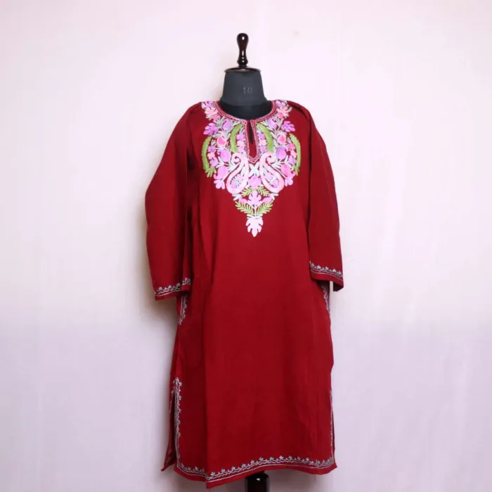 Adorable Maroon Aari Embroidered Pheran in Cashmilon - Nowhatta Collection - Image 2