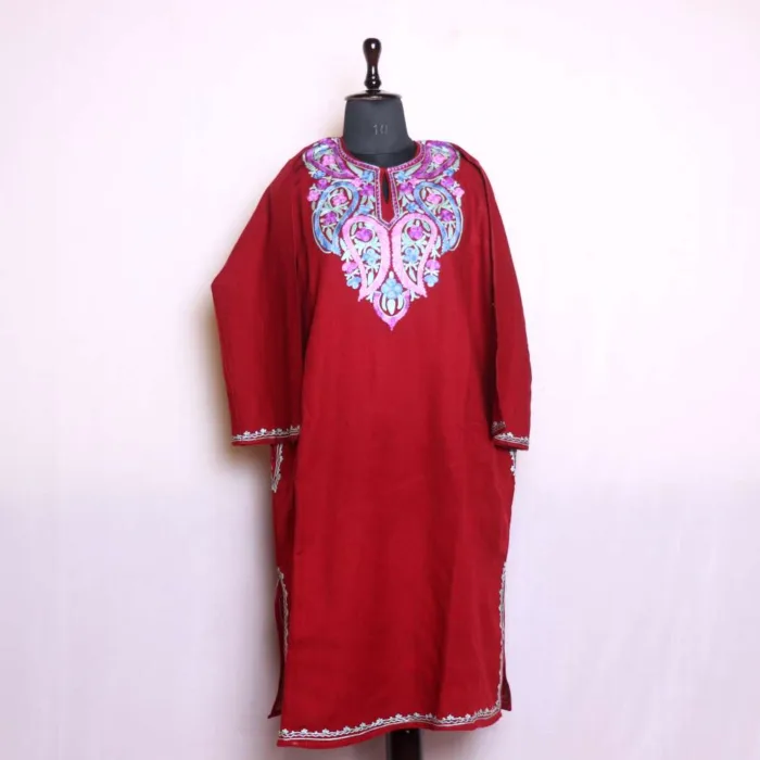 Adorable Maroon Aari Embroidered Pheran in Cashmilon - Nowhatta Collection - Image 2