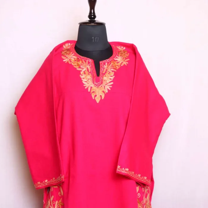 Exquisite Hot Pink Designer Side Panel Aari Embroidered Cashmilon Pheran for Winters - Nowhatta Collection - Image 2