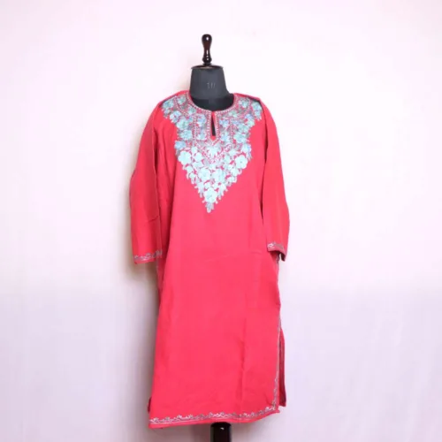 kashmiri pheran with aari embroidery in cashmilon23 1