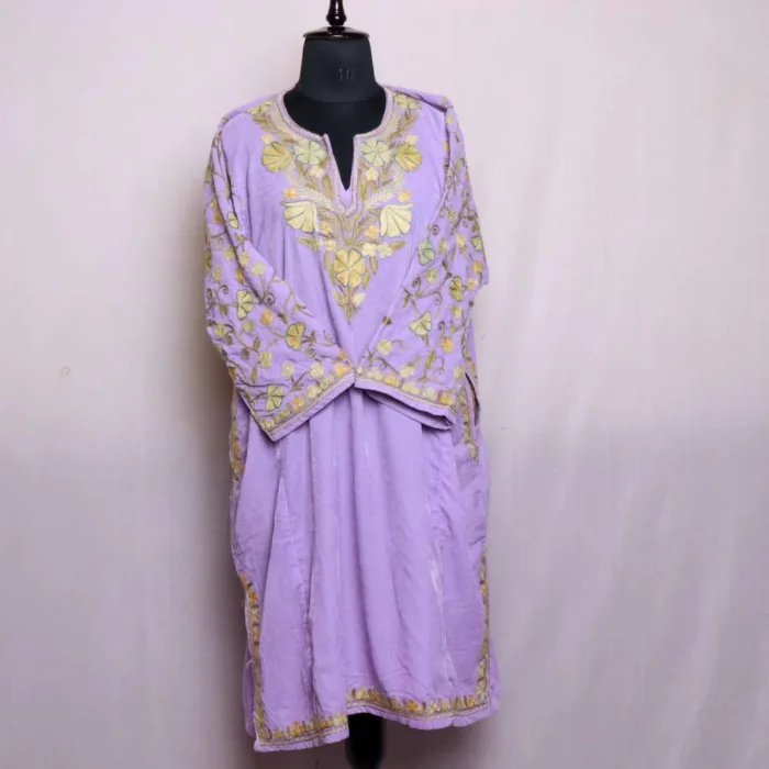 Lavender Makhmal Loose Pheran with Sleeve Aari Embroidery - Wazeer Bagh Collection - Image 2