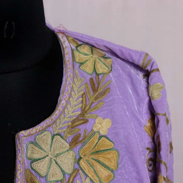 Lavender Makhmal Loose Pheran with Sleeve Aari Embroidery - Wazeer Bagh Collection - Image 3